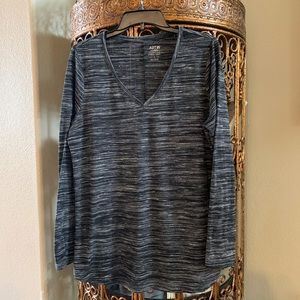 Ladies Long Sleeved Black/Grey Top